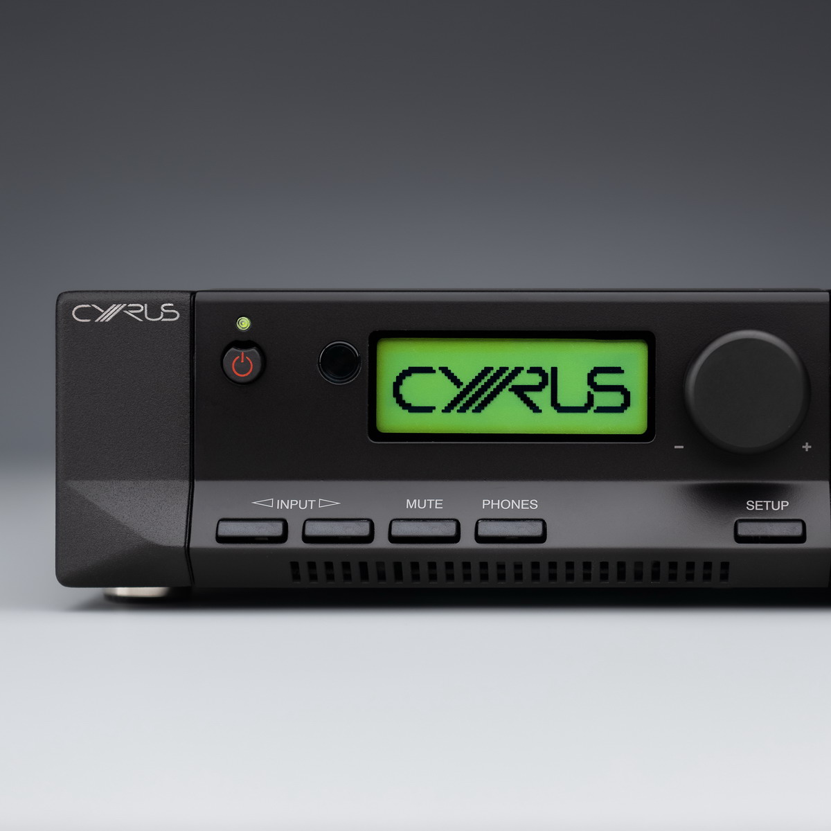 Cyrus Audio z dwoma nowymi produktami: Classic PRE oraz Classic AMP